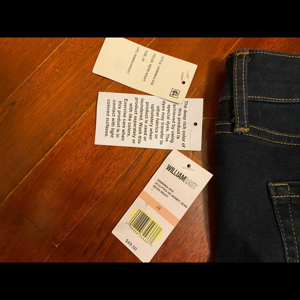 William Rast Jeans - Picture 3 of 5